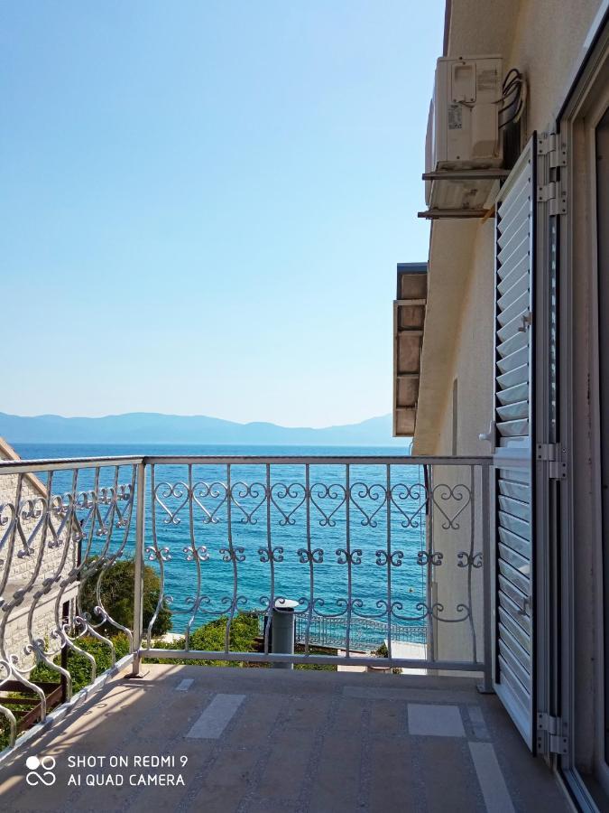 Guesthouse Kod Irene Gradac  Bagian luar foto