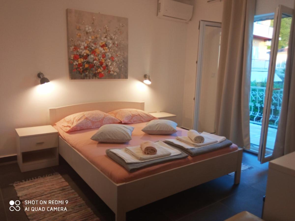 Guesthouse Kod Irene Gradac  Bagian luar foto